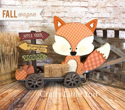 Unfinished kit measures apx. 12”
tall and comes with wooden MDF 
•Fox, body, face 
•2 pumpkins 
•block for straw bale 
•sign with vinyl 
