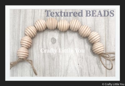 Unfinished kit includes 
•10 wooden beads with grooves 
Each bead measures 3/4”

