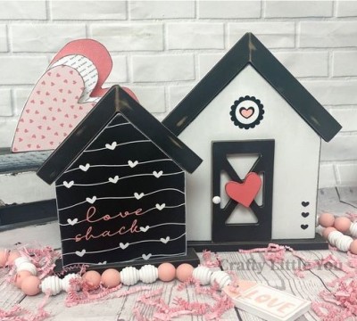 Unfinished kit measures apx. 8"x6.25" and includes: 
* 2 house overlays
* 2 Velcro pieces
* Door Overlay
* Heart Overlay 
* White & Black Vinyl (some is stencil) 