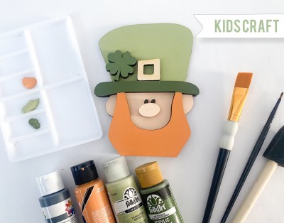 Unfinished kit measures apx. 6" x 4.75" and includes wooden MDF: * 1 Leprechaun main piece * 1 hat brim and beard overlay * 1 nose with connected eyes * 1 shamrock * 1buckle
