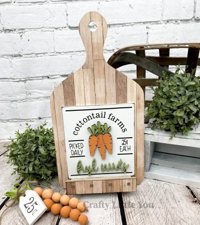 Unfinished kit measures apx. 6.75"x6" and includes wooden MDF:
* 1 sign main piece
* 1 set of connected carrots overlay
* "Fresh Carrots" wood word overlays
* Black vinyl
