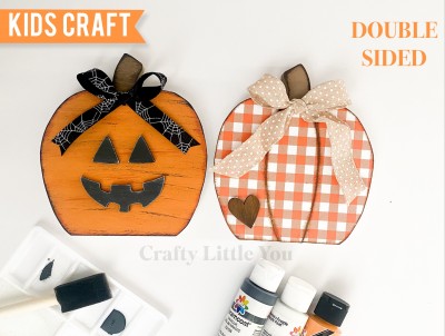 Unfinished kit measures apx. 6.5" and includes wooden MDF:
*1 pumpkin
*1 heart overlay
*1 set of Jack-O-Lantern face overlay pieces

