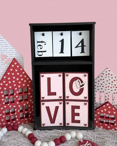 Unfinished kit measures apx. 7"  and included wooden MDF:  *4 blocks *1 set of “LOVE” cut out overlays *16 small hearts *1 large heart